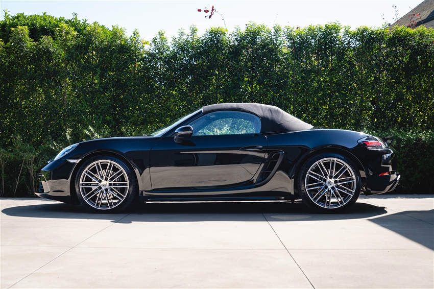 Porsche 718 Boxster